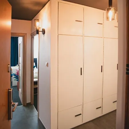 Apartment Panorama *